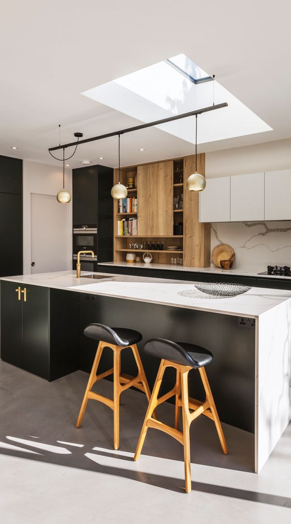 A warm, beautifully designed home in a gorgeous neighbourhood, close to the heart of London.