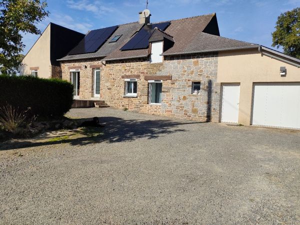 "Maison au cœur de la campagne bretonne"