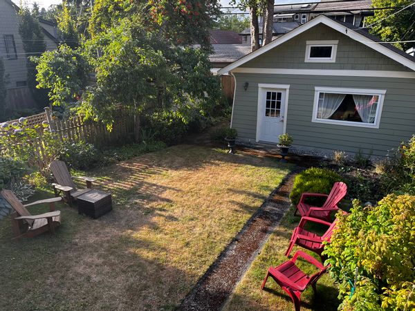 Comfortable Garden Home in Central Vancouver