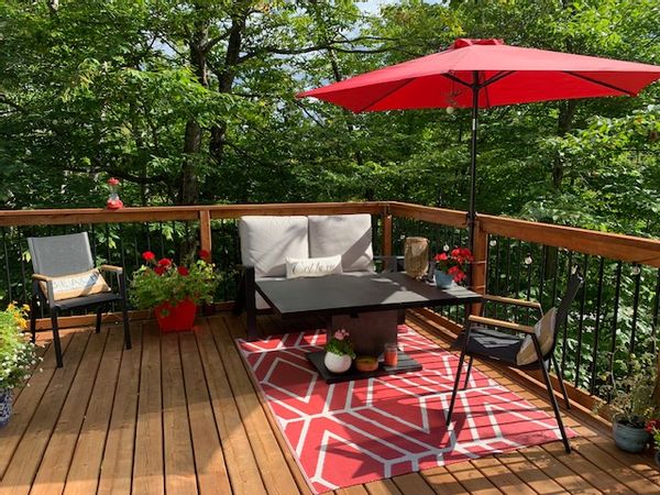 Charmante maison de 2 chambres à Saint-Sauveur!