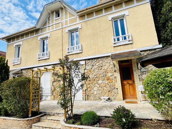 Maison de charme proche de Paris