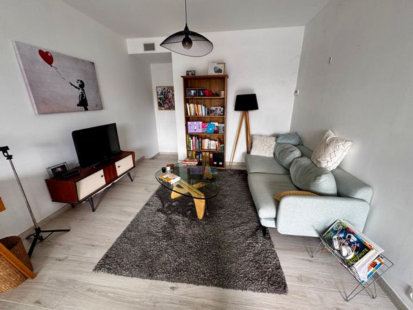 Duplex avec rooftop à 300m du centre-ville historique  et 200m de la gare