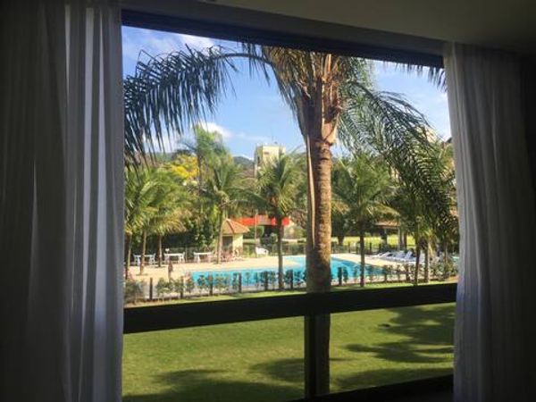 3BR/3BA resort-style condo in Florianópolis, near beaches & city center.
