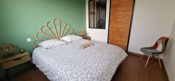 Maison familiale avec une vue incroyable sur le mans et ses couchers de soleil.