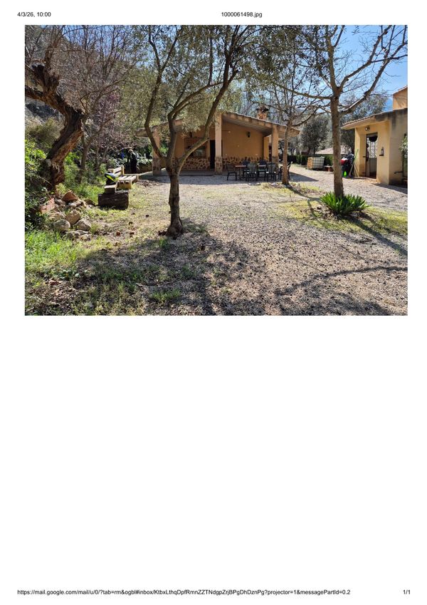 Casa en plena naturaleza de la Sierra del Segura con parcela propia de 800 m2, porche y barbacoa