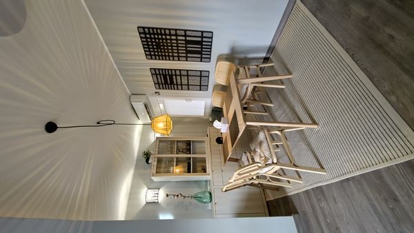 Ruhige, kürzlich renovierte Wohnung in direkter Strandnähe, 2 Schlafzimmer mit Doppelbett.