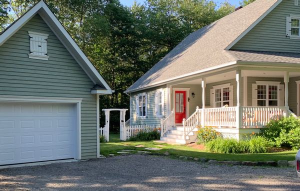 La maison sous les arbres