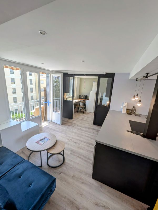 Appartement entièrement rénové