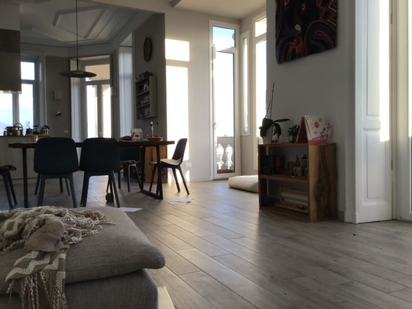 Large light-filled apartment with incredible view and great location in Genoa