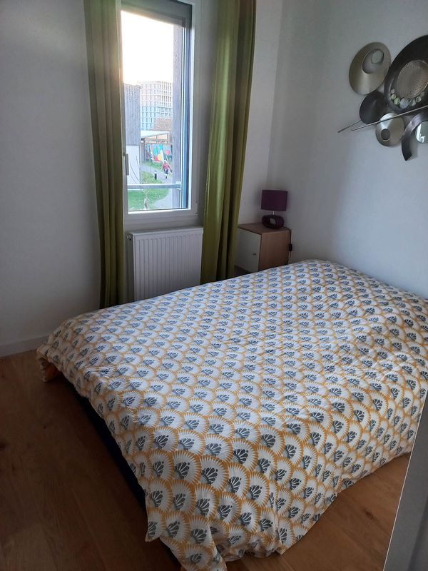 Une chambre au calme chez Sarah & Denis