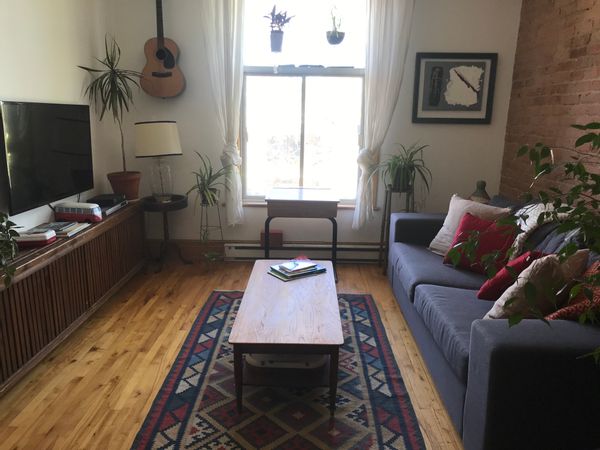 Grand appartement tranquille au métro Beaubien