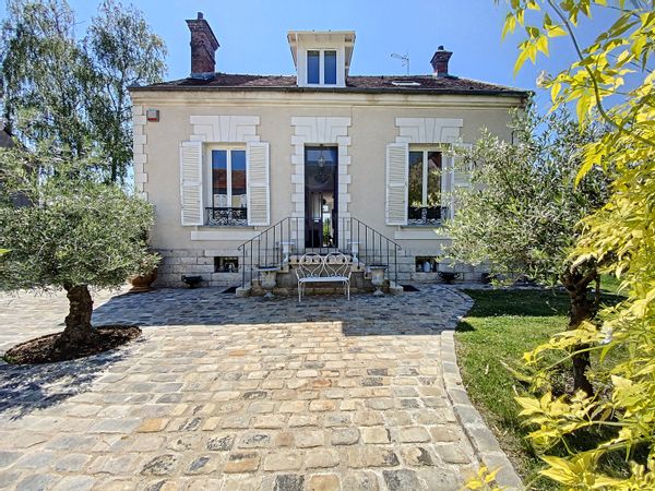 Family house in Avon/Fontainebleau (45 min from Paris)