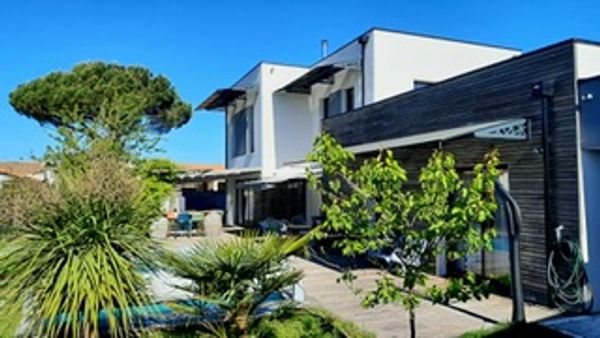 Gabrielle et Yann's house