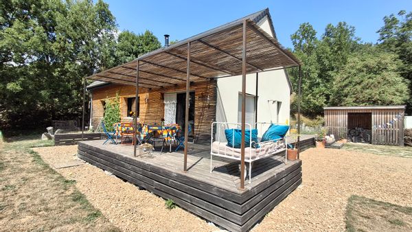 Notre maison à la campagne : lumière, authenticité et douceur de vivre