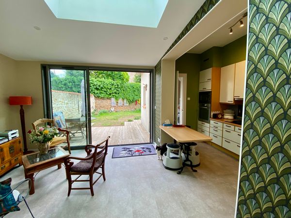 La maison d’Agnès et d’Eric au centre du Mans, à 50m d'un parc et à 12mn de la gare TGV en Tram.