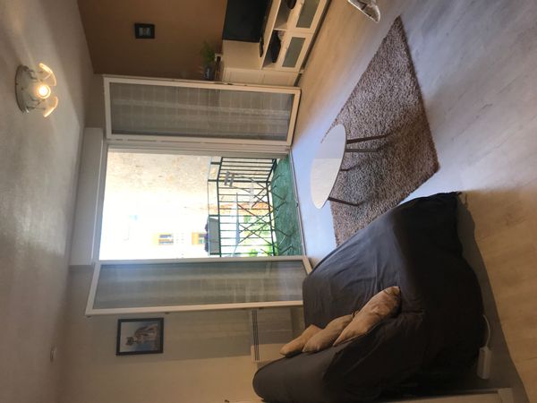 Joli appartement de 32 m2 à Bagnères de Luchon avec parking privatif.