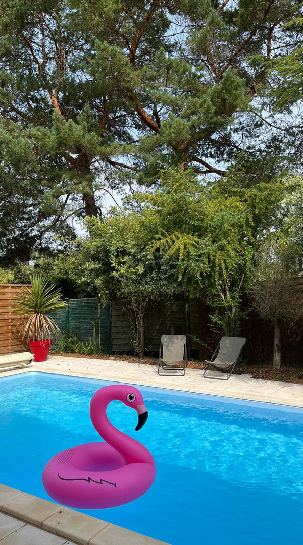 Maison d’architecte lumineuse et tout confort, la campagne aux portes de la ville.