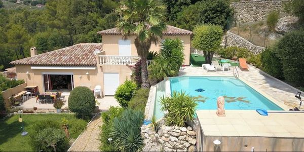 Maxime's house