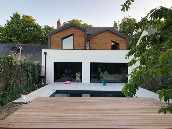 Maison ancienne entièrement rénovée à Angers a 5 min à pied du centre historique.