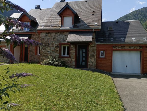 Mon chalet dans les Pyrénées tout près de Luchon