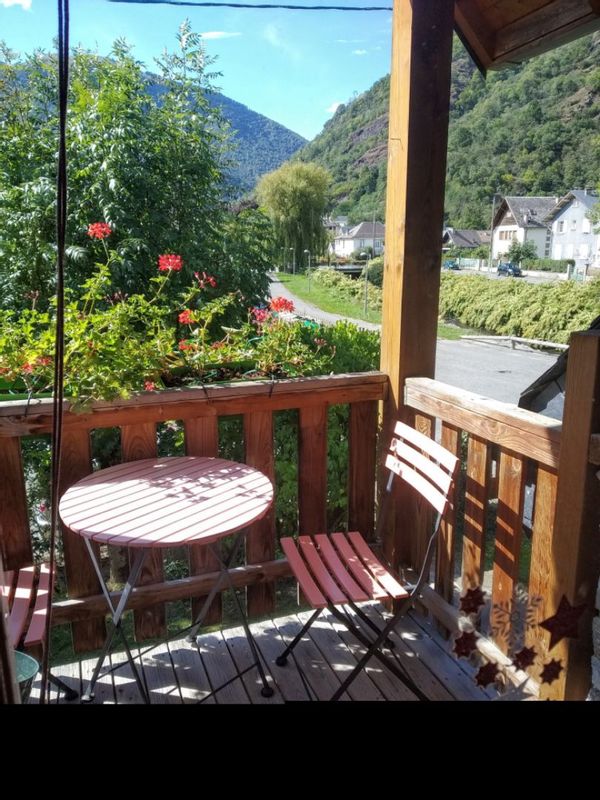 Appartement typique au coeur d'une station thermale et de ski