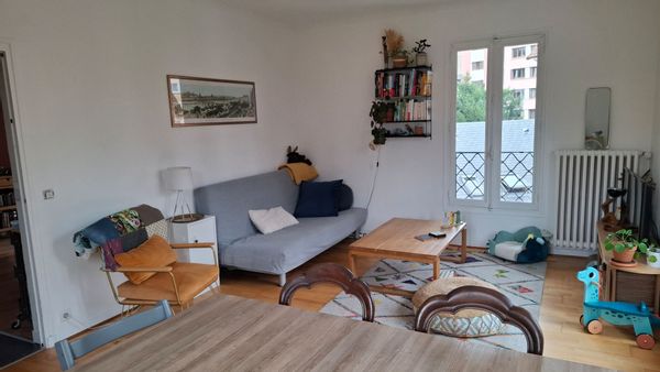 La chambre privée de Margaux dans un quartier tranquille à 2 pas de la gare et du centre ville