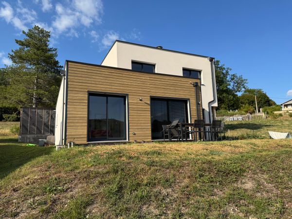 Maison chaleureuse proche de la chaîne des Puys