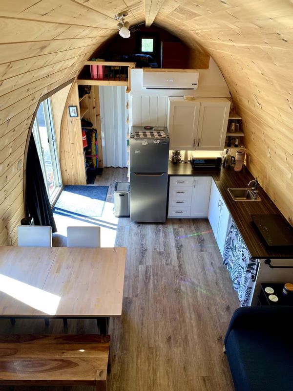 Micro-chalet dans la forêt