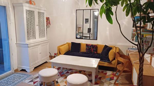 Maison 3 chambres située à mi-chemin entre le centre-ville et de beaux sentiers de promenade.