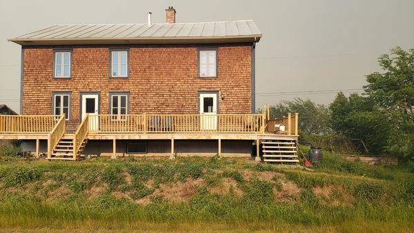 Très grande maison à Kamouraska, nature, fleuve, coucher de soleil, calme et découvertes.