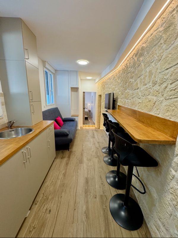 Charmant 2 pièces entièrement rénové dans le centre historique de Honfleur avec ciel étoilé