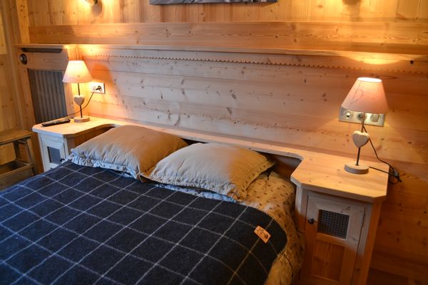 Appartement de standing a Chamonix centre totalement équipé avec vue directe sur le Mont-Blanc.