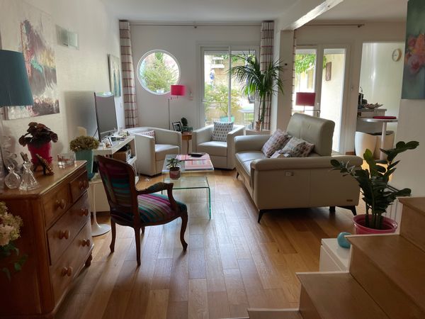 La maison de Claire, Cocon urbain aux portes de St Emilion et de Bordeaux (2 villes classées UNESCO)