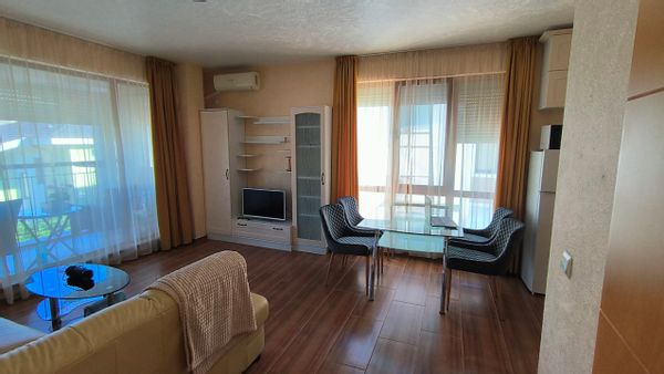 Sea view apartment