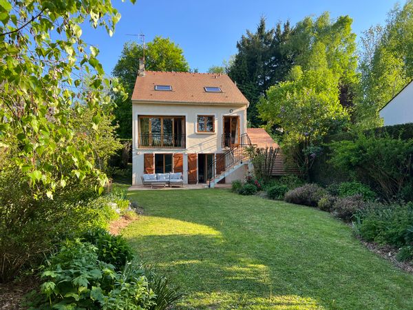 Grande maison entre Paris et la Vallée de Chevreuse