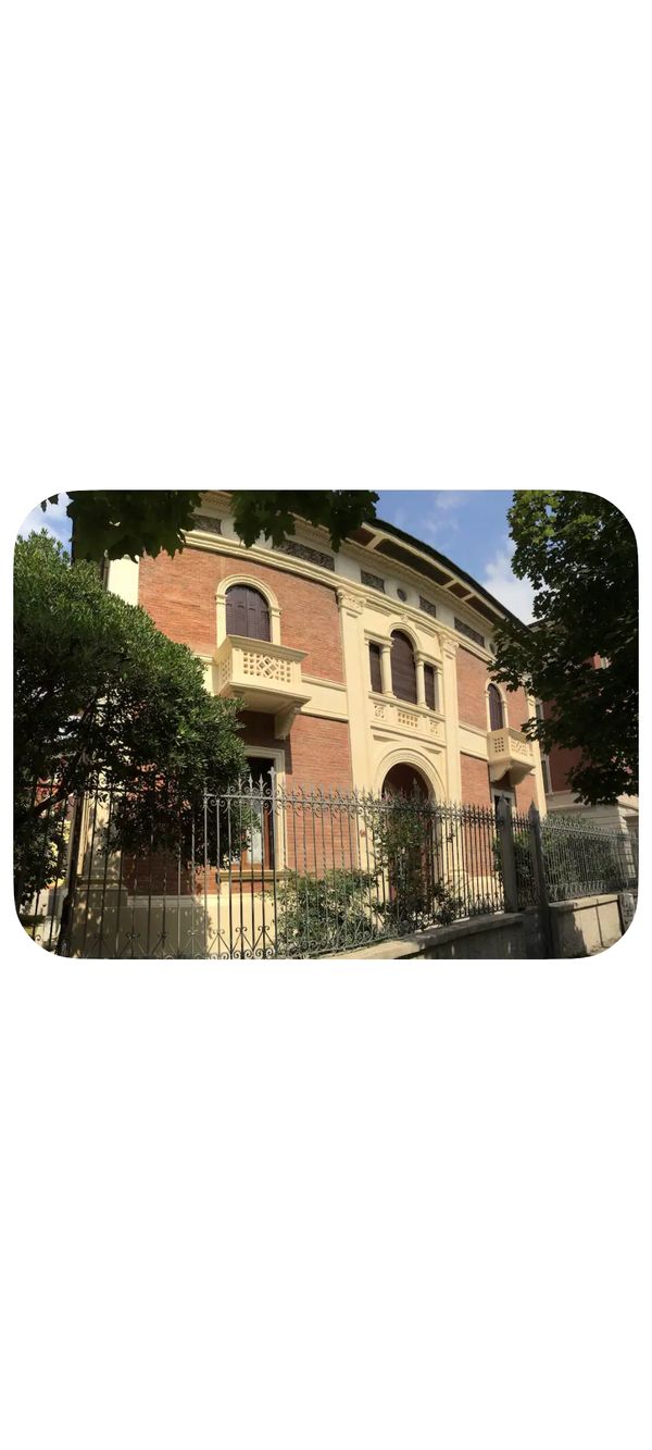 giulios hus