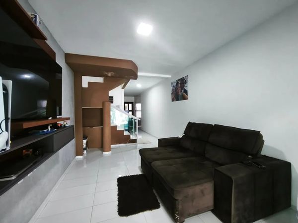 Alexandre's house