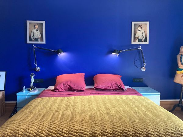 Notre appartement est proche de toutes les commodités dans un cadre urbain au calme.