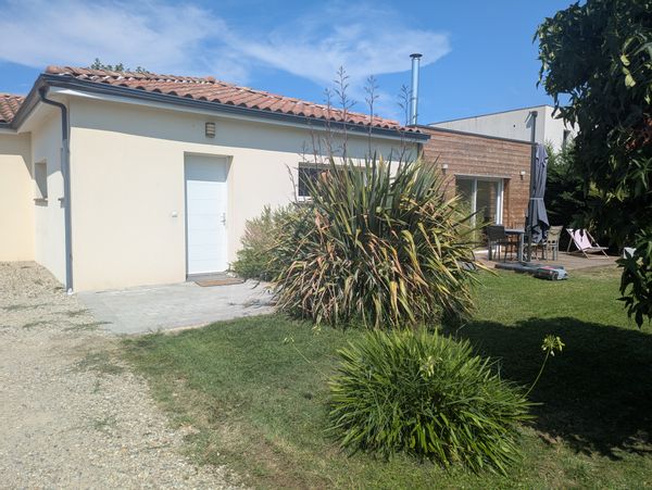 Maison + Studio chalet indépendant au calme