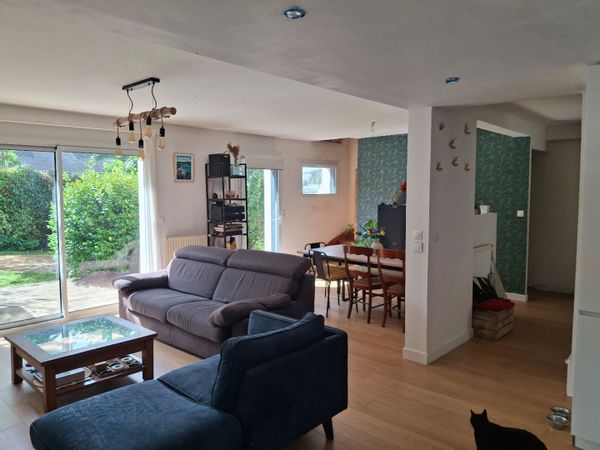 Maison familiale proche de la rade de Brest, de la nature et des commodités