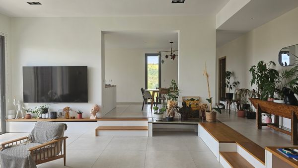 Maison familiale contemporaine avec vue sur le massif du Sancy