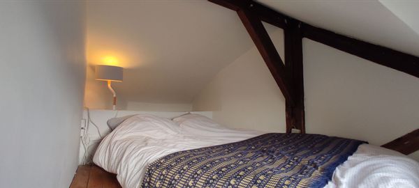 Micro appartement sous les toits – Tiny attic studio – RER B 2 min – Paris 20 min - Calme – Quiet