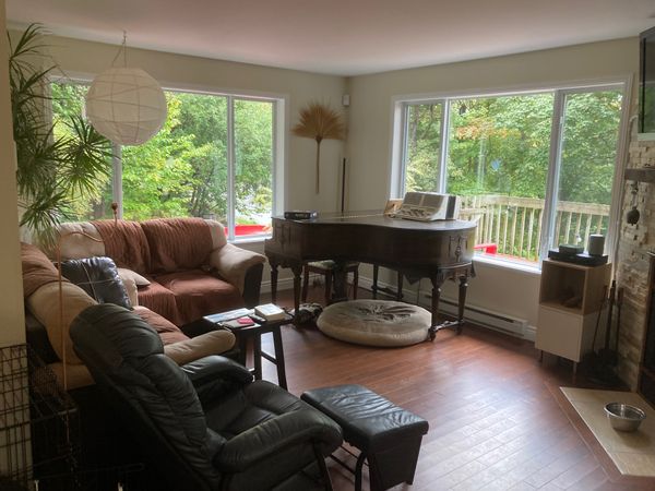 Maison de 3 chambres, au cœur de la nature, située à un jet de pierre de la Ville de Québec