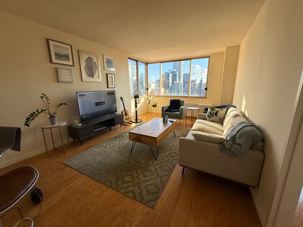 Convenient Midtown Location with Sweeping River Views