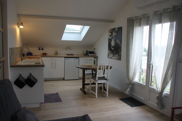 Appartement dans un quartier calme de Bagnères de Bigorre au pied des montagnes.