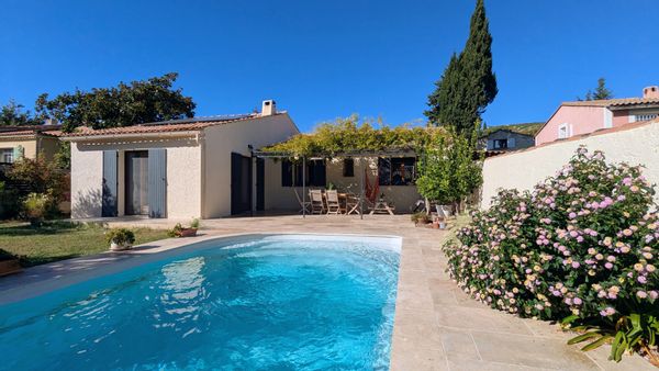 Maison avec piscine en Provence
