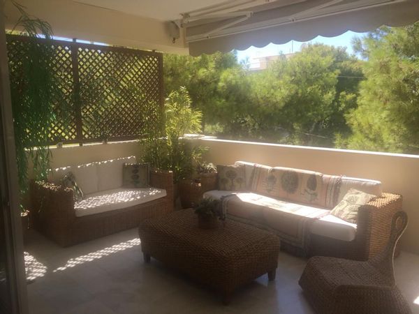 Alexandros's Oasis is a magical relaxing Greek modern house in Athens Riviera walking 3’to the sea.