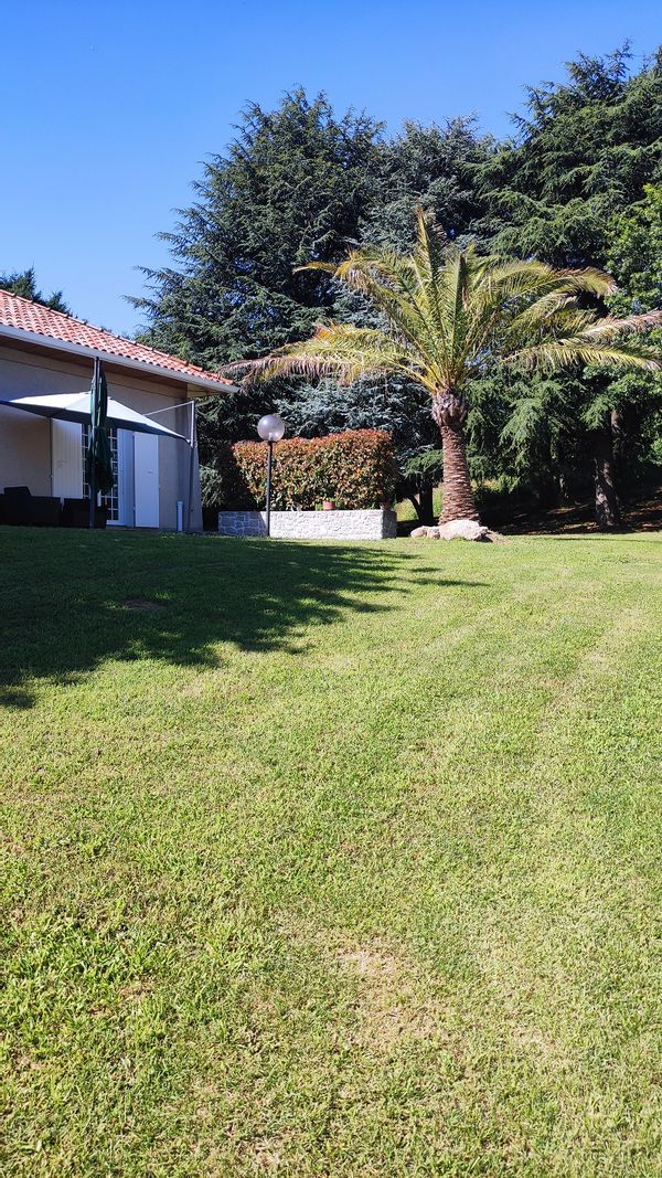 La maison de Hubert Belle et confortable maison en Ardèche