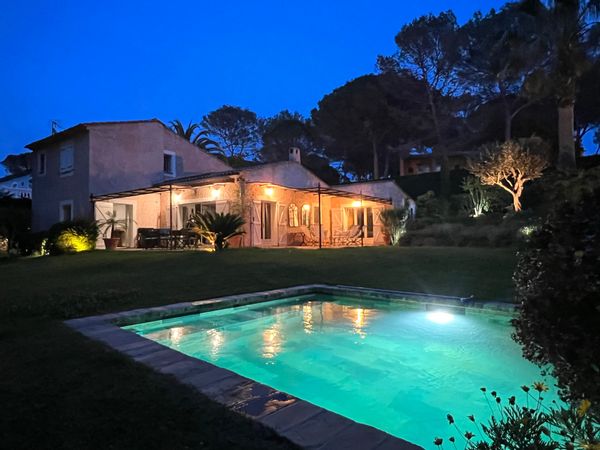 La maison de Christine and Caroll