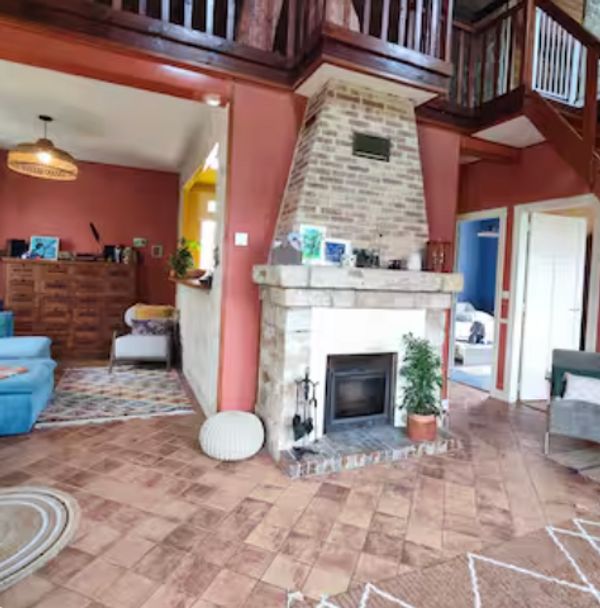 Le charme de village des peintres impressionnistes et localisation parfaite pour l'escalade a Bleau